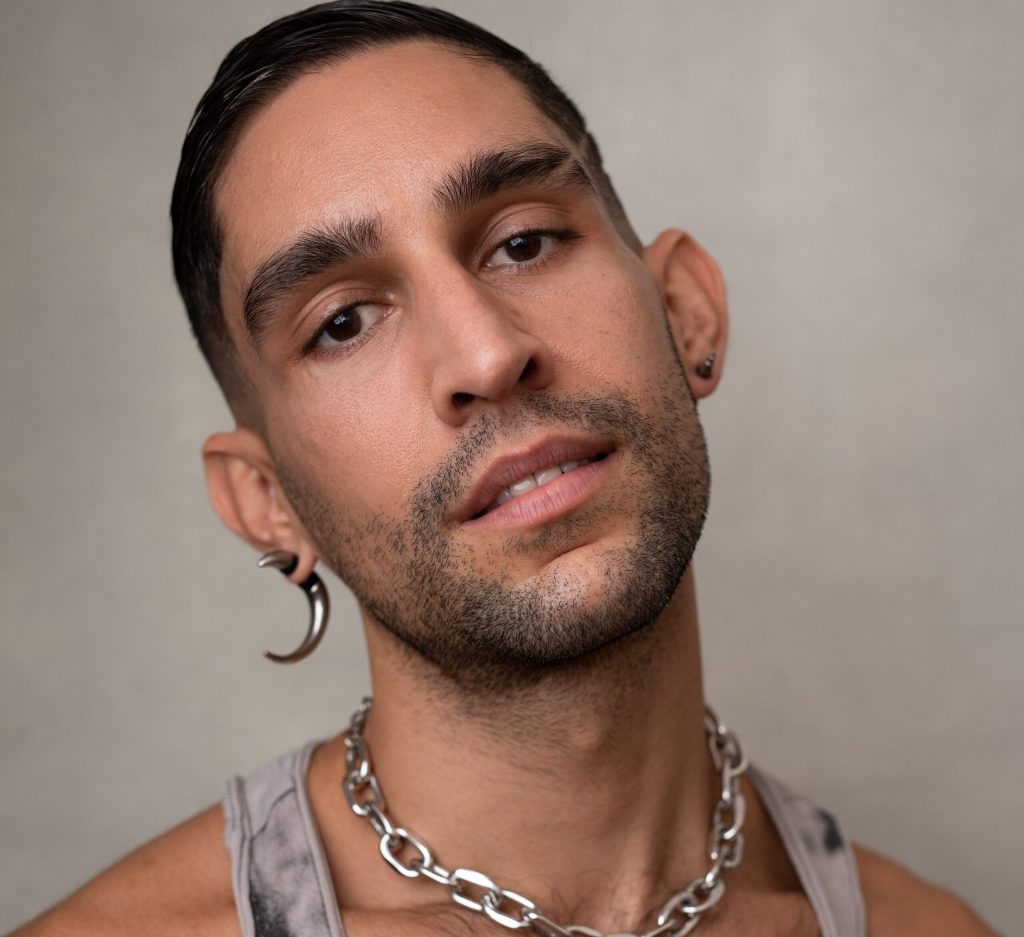 GIGI ZAHIR